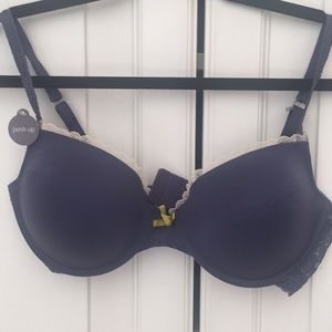 Beautiful gray with ivory lace detail bra